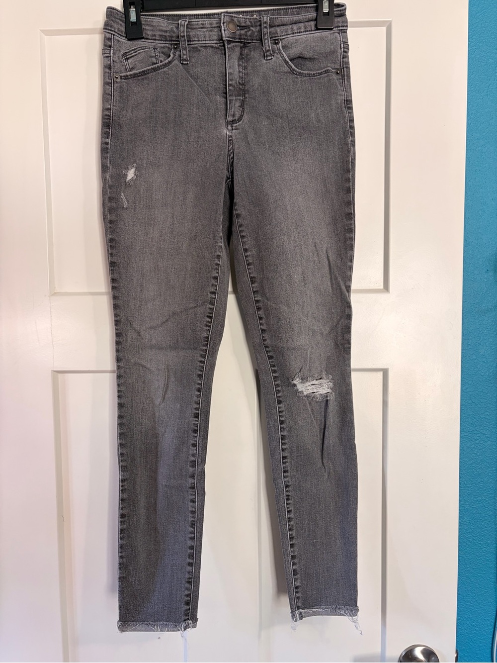 Universal Thread Gray Distressed high rise  Skinny Jeans